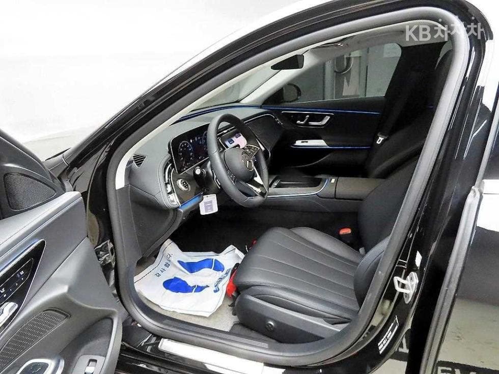 Mercedes-Benz E-클래스 (W214)E200 Avantgrade - 5