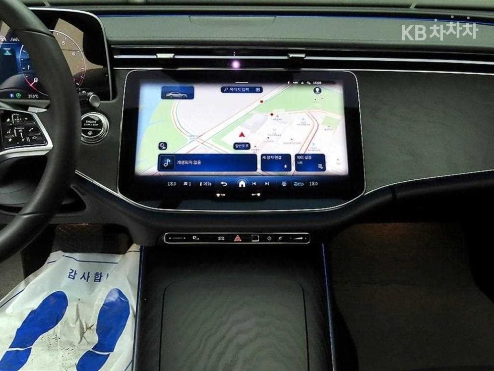 Mercedes-Benz E-클래스 (W214)E200 Avantgrade - 15