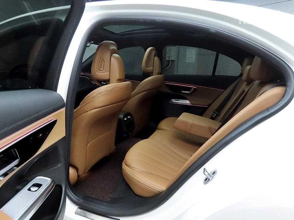 Mercedes-Benz E-클래스 (W214)E200 Avantgrade - 6