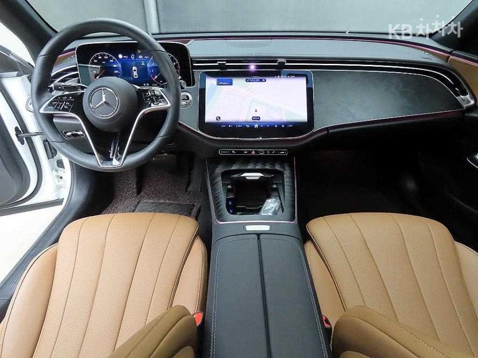 Mercedes-Benz E-클래스 (W214)E200 Avantgrade - 7