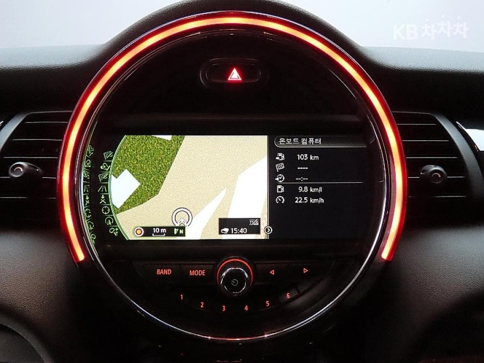 Mini Cooper 5-doorD 1.5 하이트림 - 14