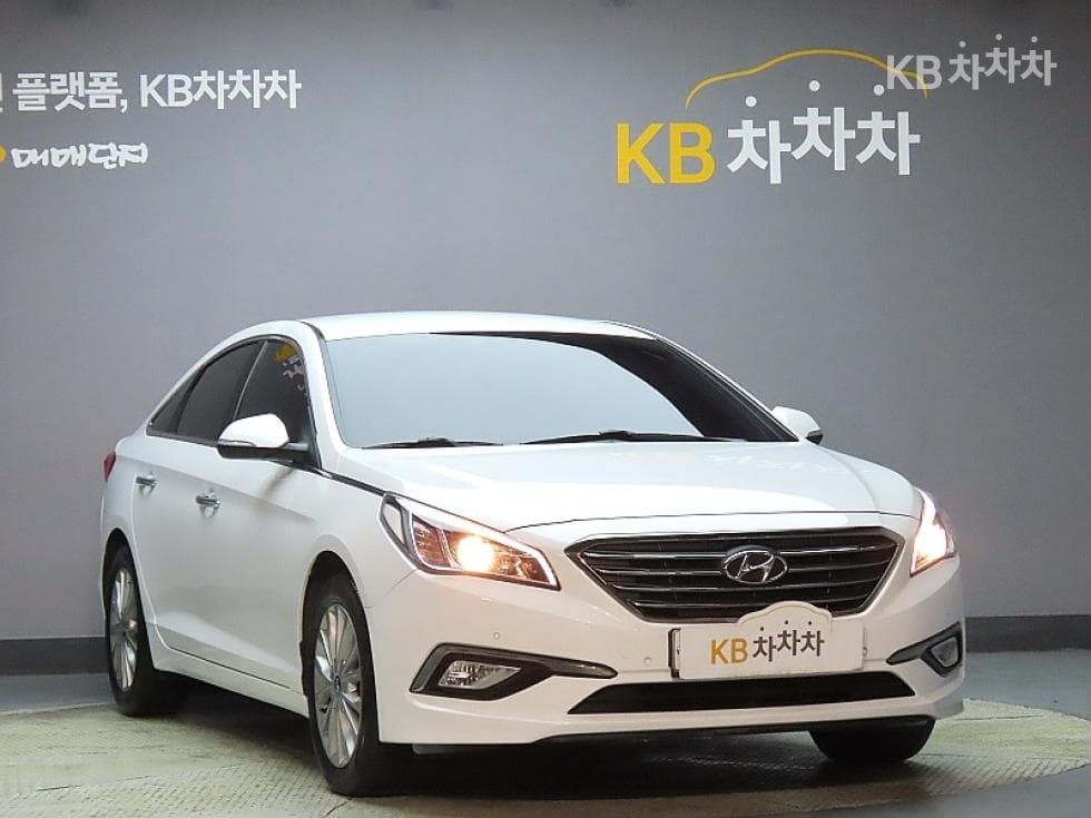 Hyundai Sonata LFLPI Modern Disabled-accessible - 3