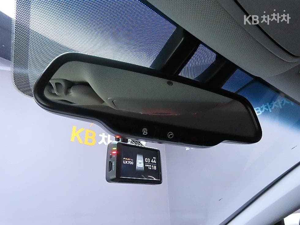 Hyundai Sonata LFLPI Modern Disabled-accessible - 15