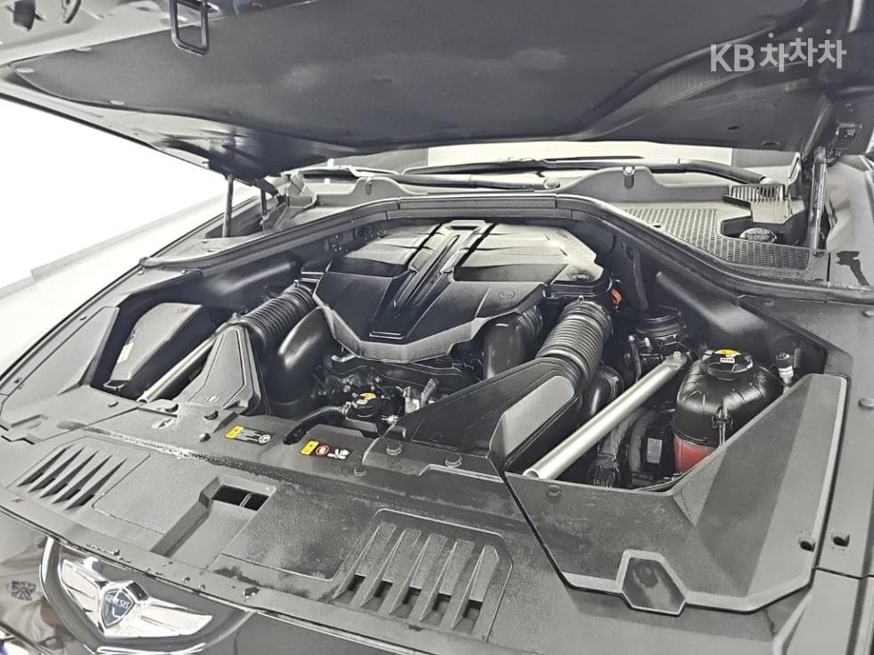 Genesis GV803.5 Turbo Gasoline AWD - 5