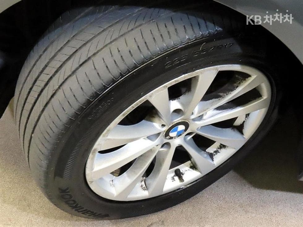 BMW Gran Turismo3 Серия GT 320d F34 xDrive - 6
