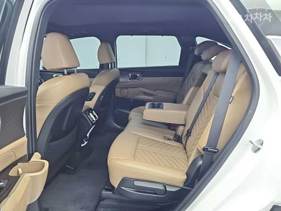 Kia The New (facelift) Sorento MQ42.5 T-GDI AWD Signature - 12