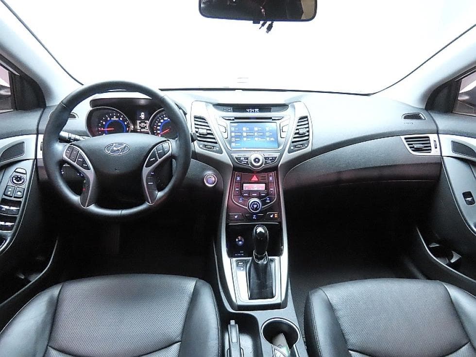 Hyundai The New (facelift) Avante (Elantra)1.6 GDi Modern Standard - 6