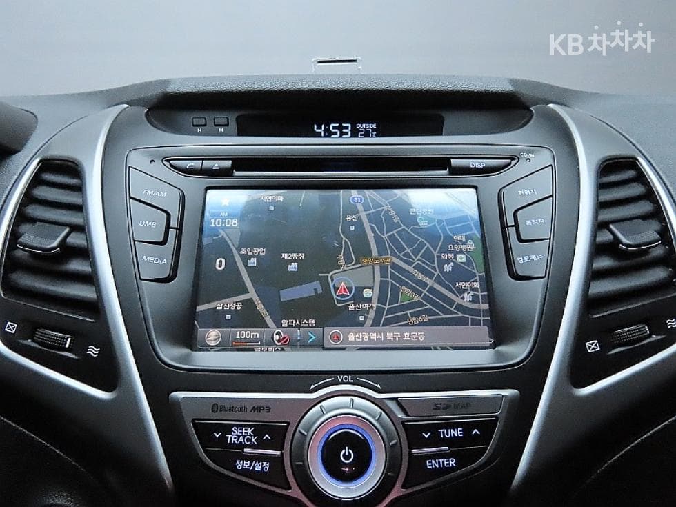 Hyundai The New (facelift) Avante (Elantra)1.6 GDi Modern Standard - 15