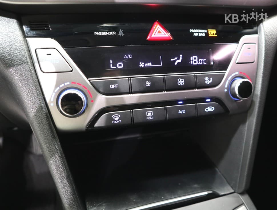 Hyundai Avante (Elantra)AD1.6 GDi Smart - 13
