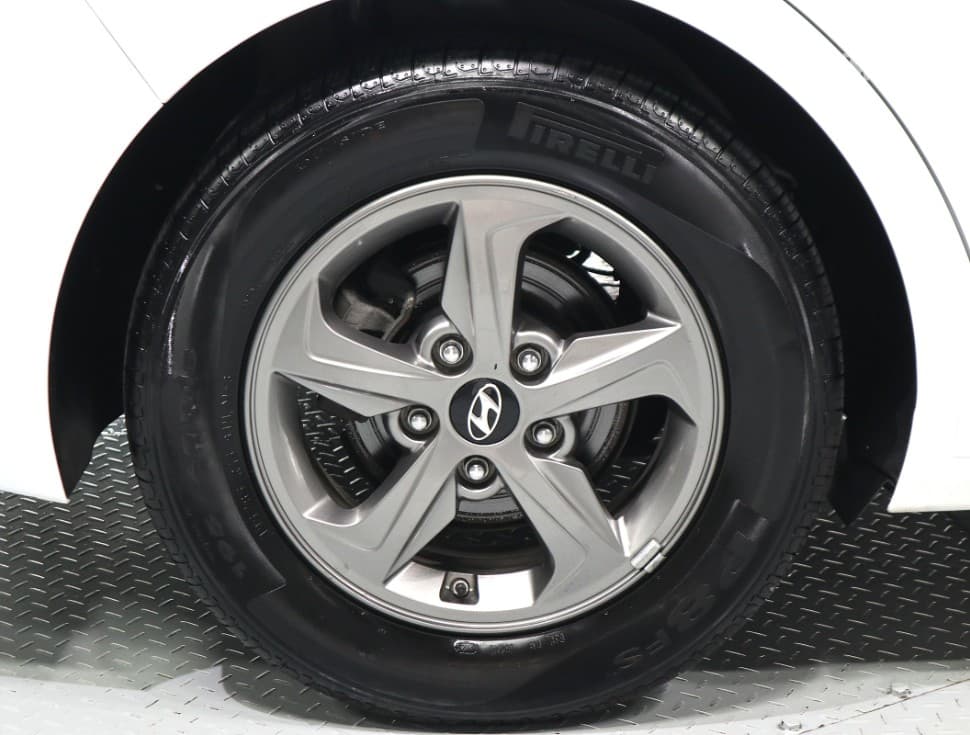 Hyundai Avante (Elantra)AD1.6 GDi Smart - 20