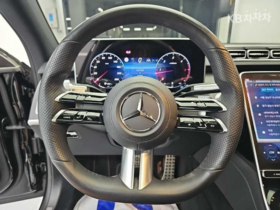Mercedes-Benz S-Class W223S400d 4Matic Standard - 9