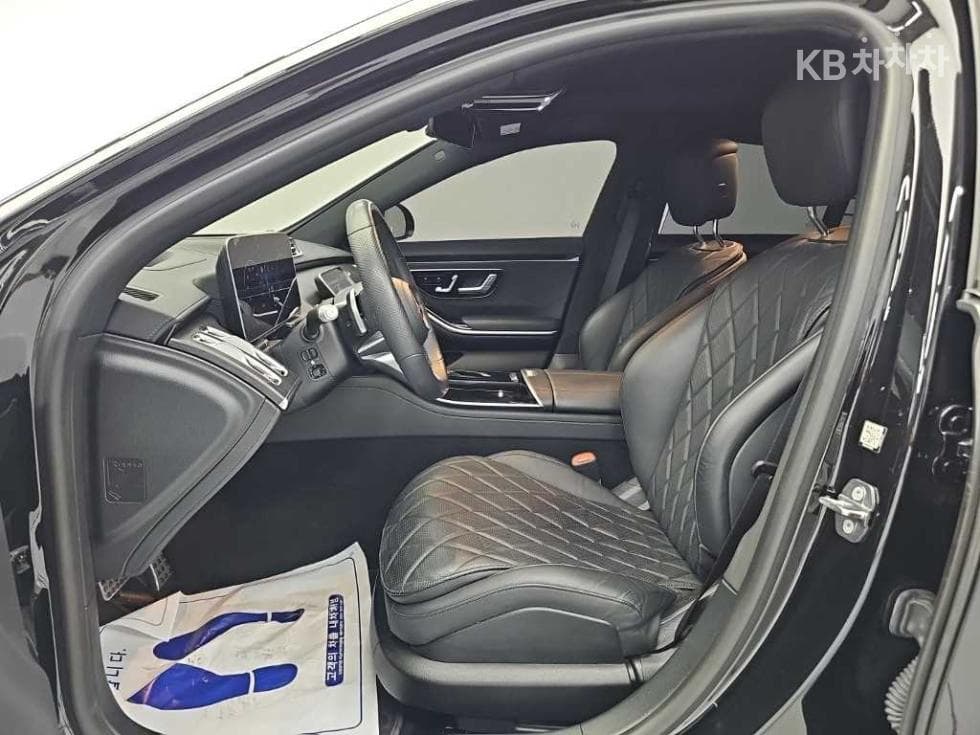 Mercedes-Benz S-Class W223S400d 4Matic Standard - 11
