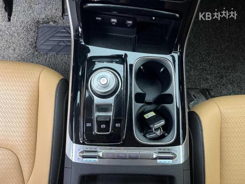 Kia Carnival 4th generationG3.5 GDI 7-seater (Limousine) Noblesse - 10