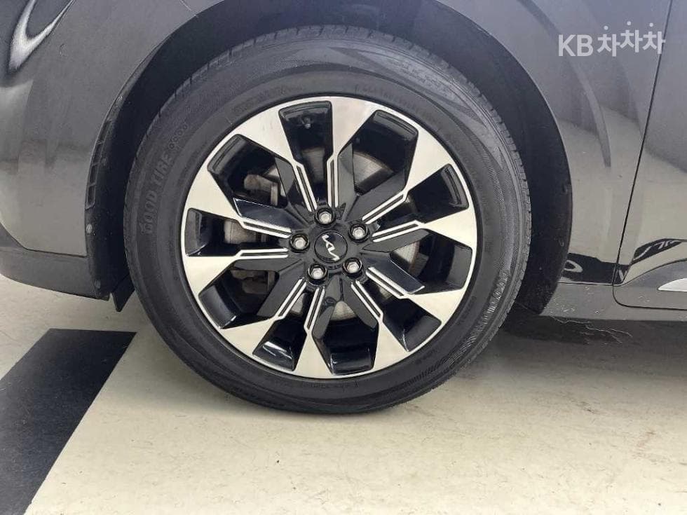 Kia Carnival 4th generationG3.5 GDI 7-seater (Limousine) Noblesse - 16