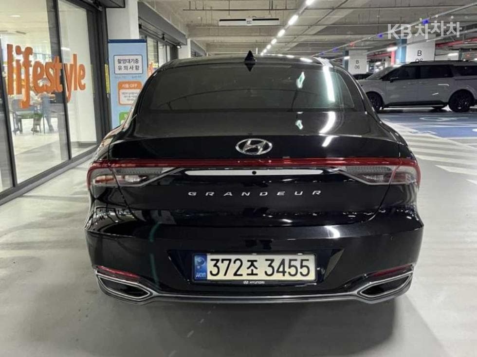 Hyundai The New (facelift) Grandeur (Azera) Hybrid2.4 Le Blanc - 5