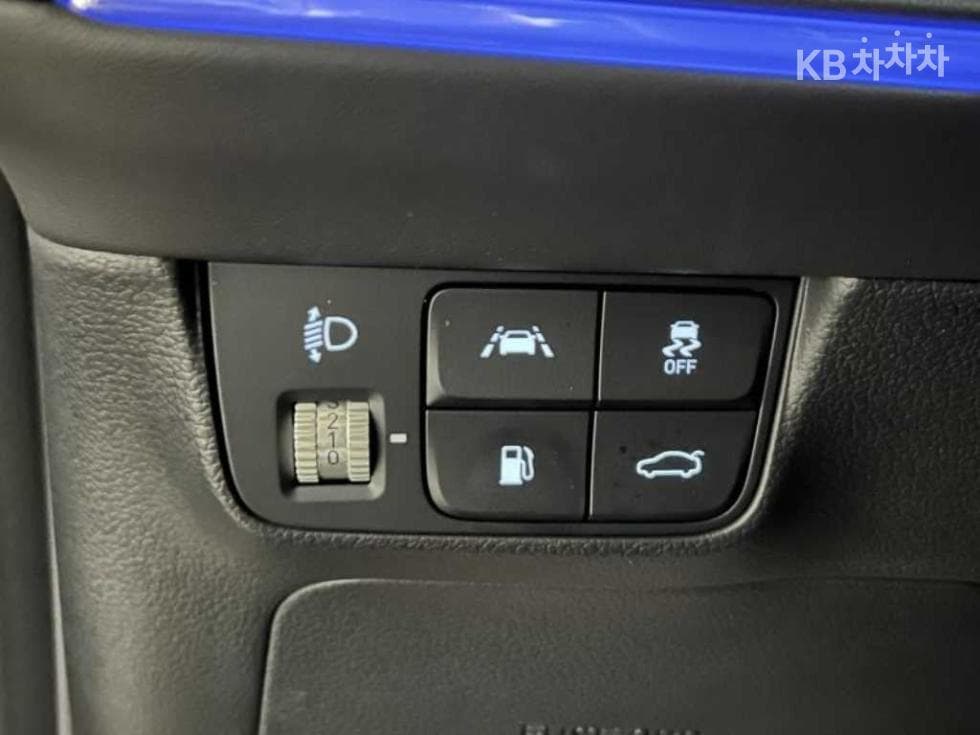 Hyundai The New (facelift) Grandeur (Azera) Hybrid2.4 Le Blanc - 14