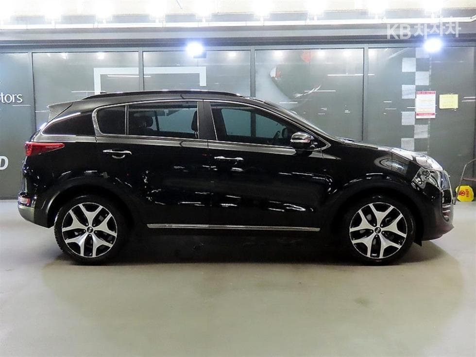 Kia Sportage 4th generationDiesel 2.0 2WD Noblesse Plus - 2