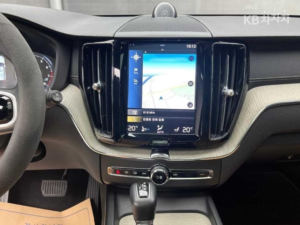 Volvo XC60T6 AWD 3.0 - 12