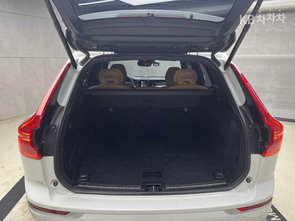 Volvo XC60T6 AWD 3.0 - 16