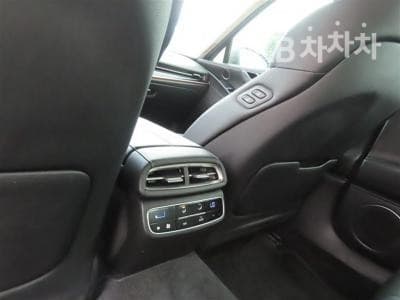 Genesis G80(RG3)2.5 Turbo Gasoline Direct Injection AWD - 8