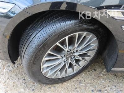 Genesis G80(RG3)2.5 Turbo Gasoline Direct Injection AWD - 17