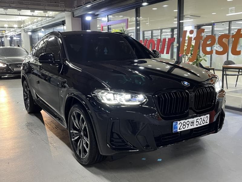 BMW New X4 (G02) xDrive 20d M Sport Pro - Image 1