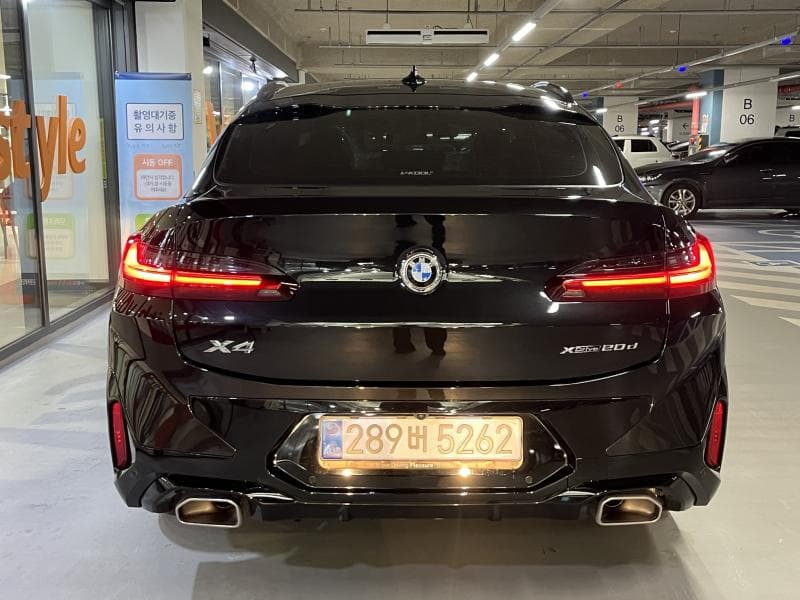 BMW New X4 (G02)xDrive 20d M Sport Pro - 4