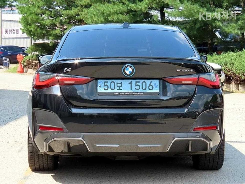 BMW i4eDrive40 M Sport Pro - 4