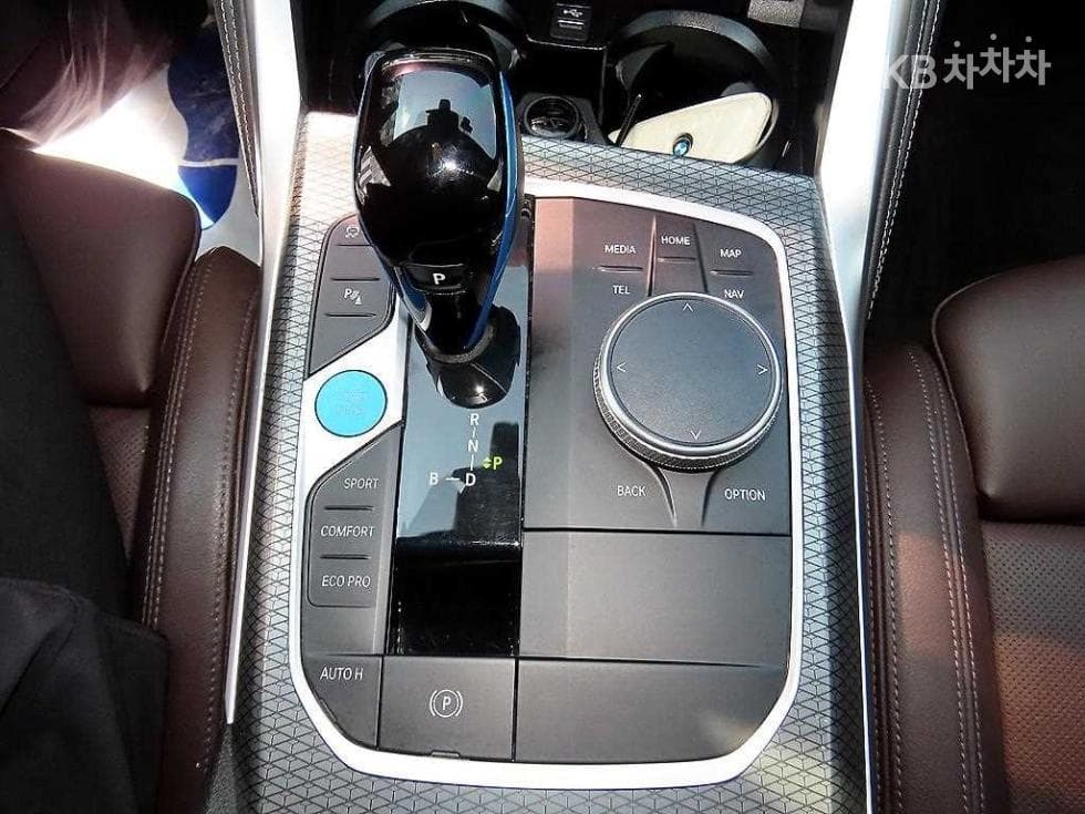 BMW i4eDrive40 M Sport Pro - 10