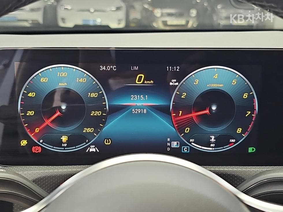 Mercedes-Benz A클래스(W177)A220 Sedan - - 6
