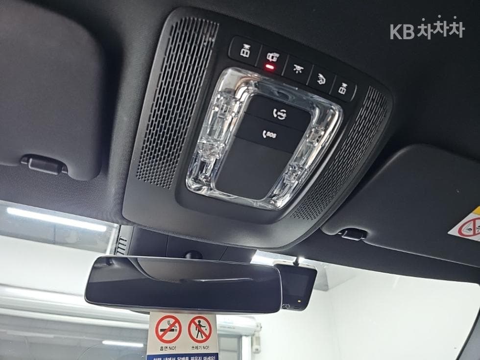 Mercedes-Benz A클래스(W177)A220 Sedan - - 16