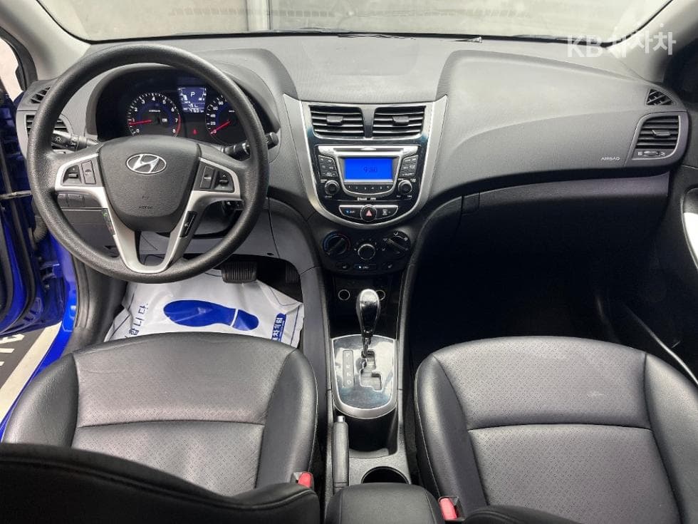 Хюндай Акцент(신형)1.4 VVT Premier - 7