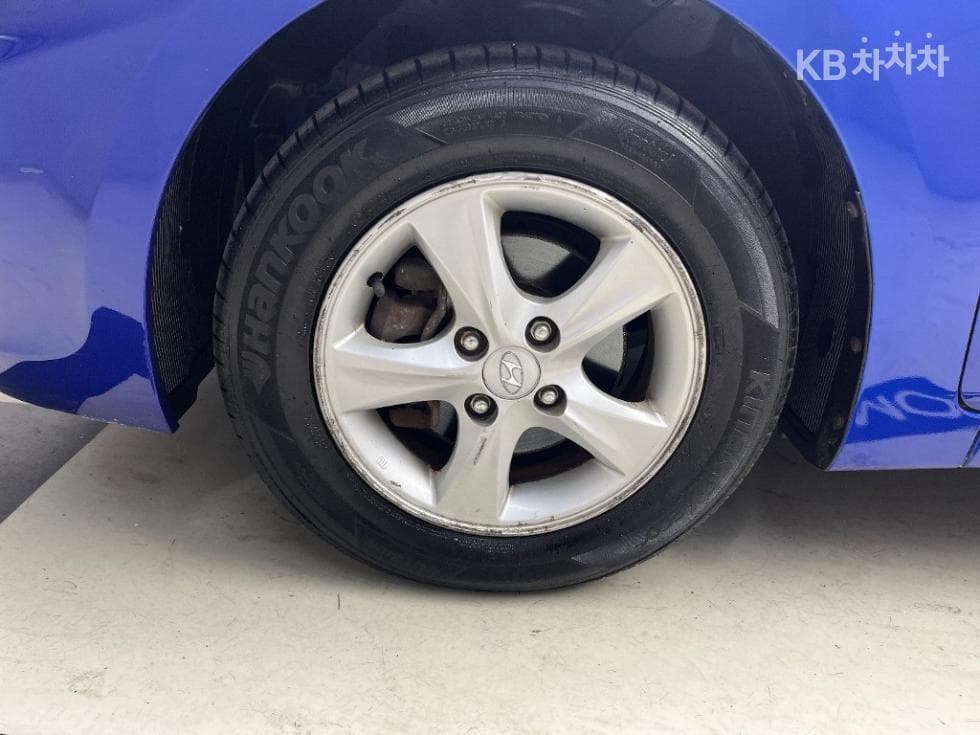 Хюндай Акцент(신형)1.4 VVT Premier - 14