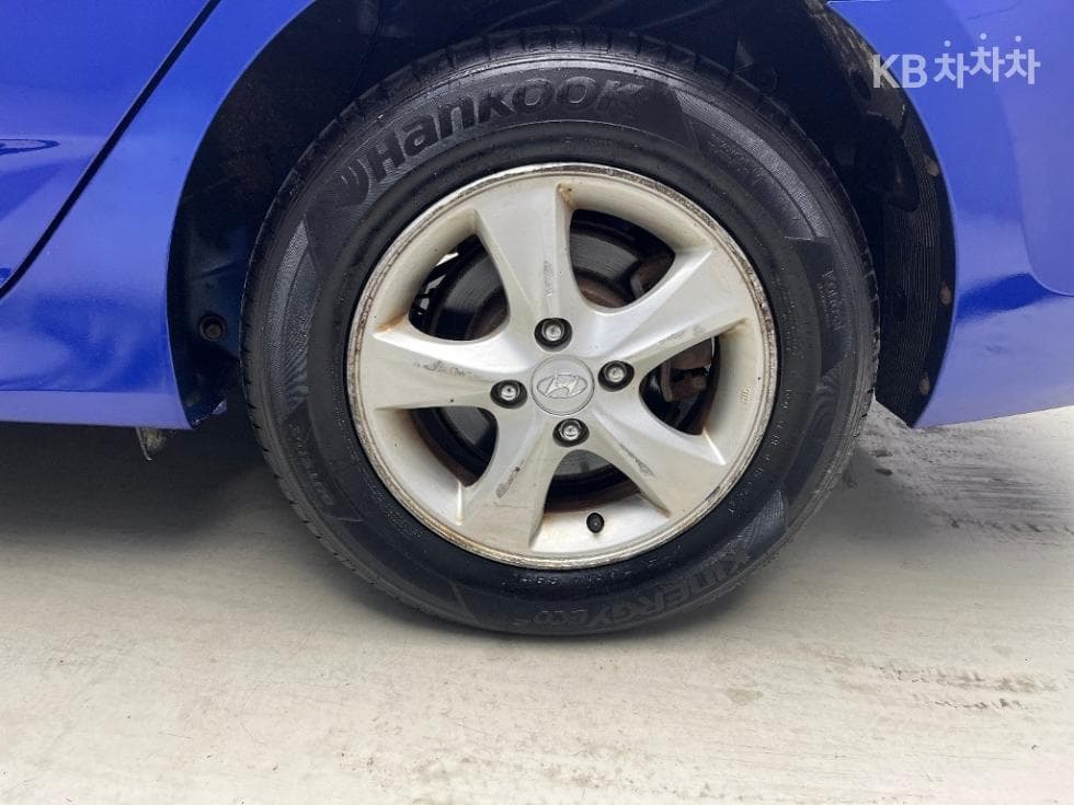 Хюндай Акцент(신형)1.4 VVT Premier - 15