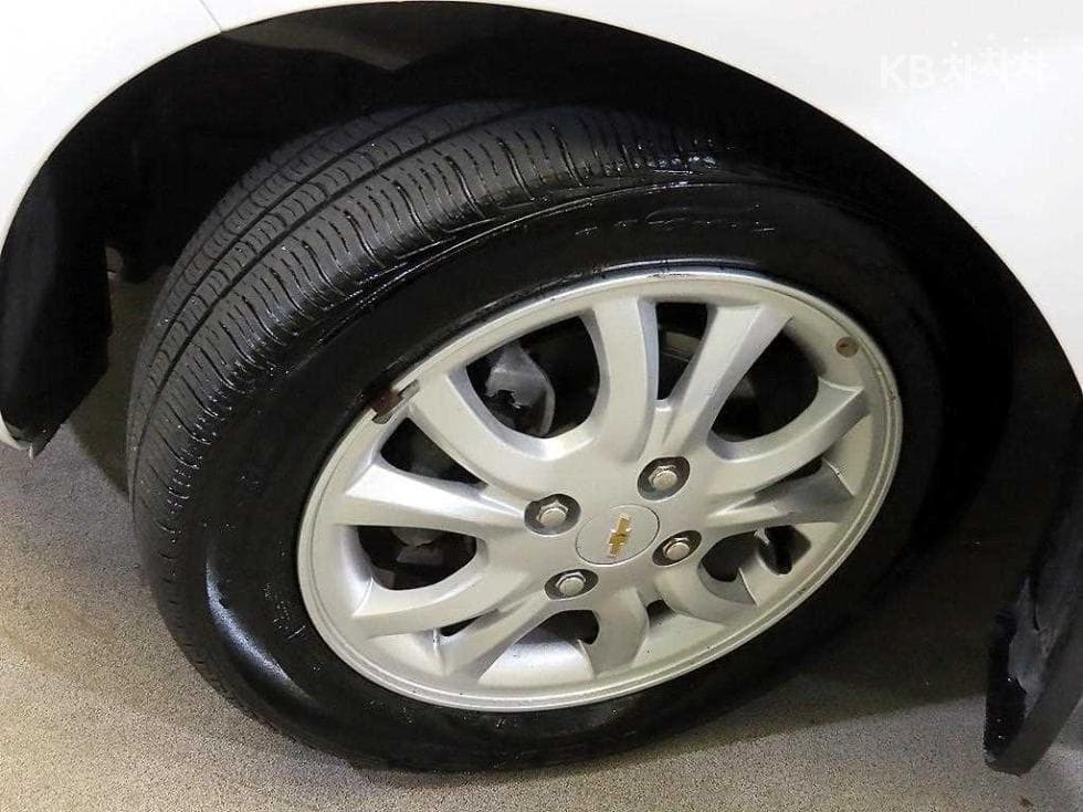 GM Korea Chevrolet SparkSpark S LS+ - 17