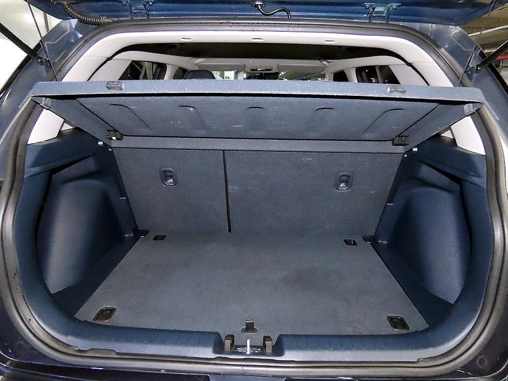 Hyundai VenueGasoline 1.6 FLUX - 17