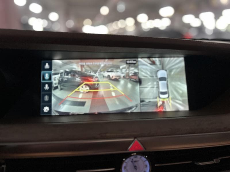 Genesis G903.8 GDi AWD Luxury - 13