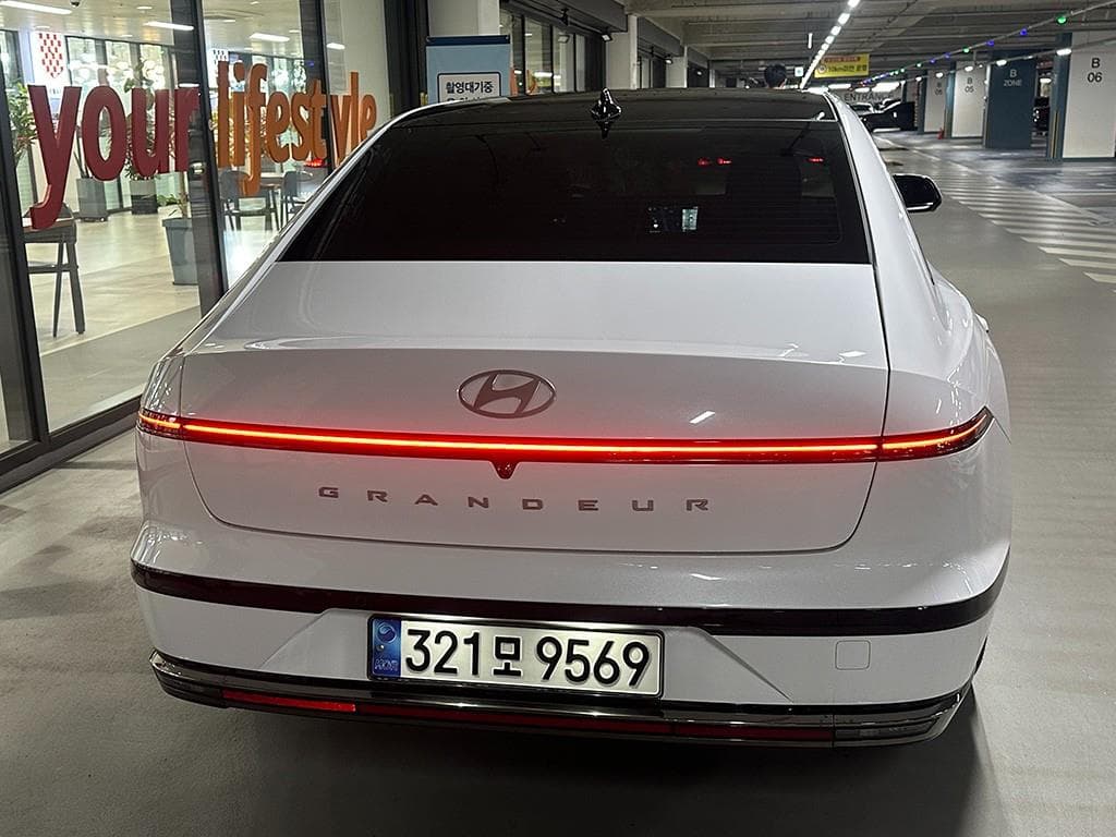 Hyundai The All New Grandeur (Azera) Hybrid1.6 Turbo Gasoline Calligraphy - 4