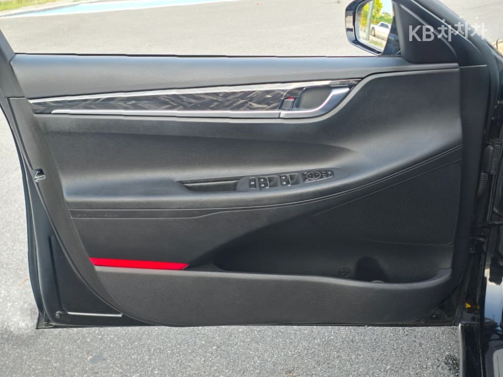 Hyundai Grandeur (Azera)IG3.0 Premium - 8