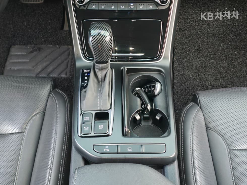 Hyundai Grandeur (Azera)IG3.0 Premium - 13