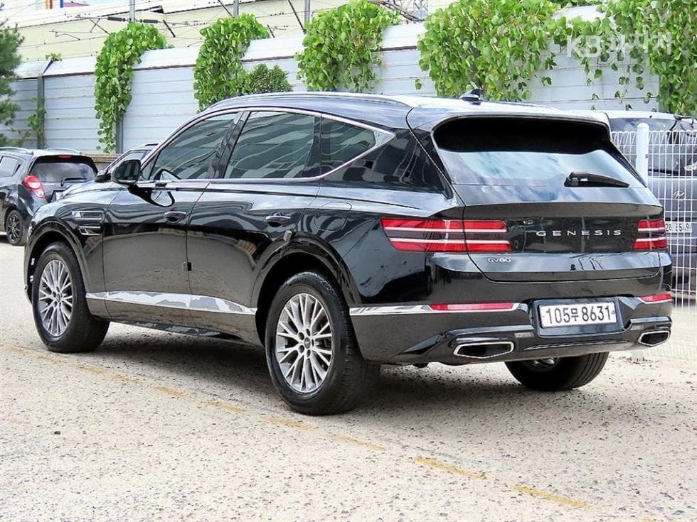 Genesis GV802.5 Turbo Gasoline 2WD - 3
