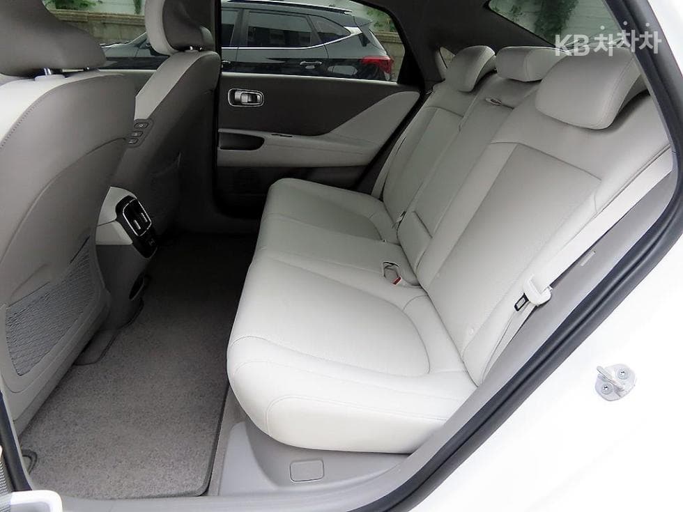Hyundai IONIQ 6(CE)Long Range AWD Prestige - 6