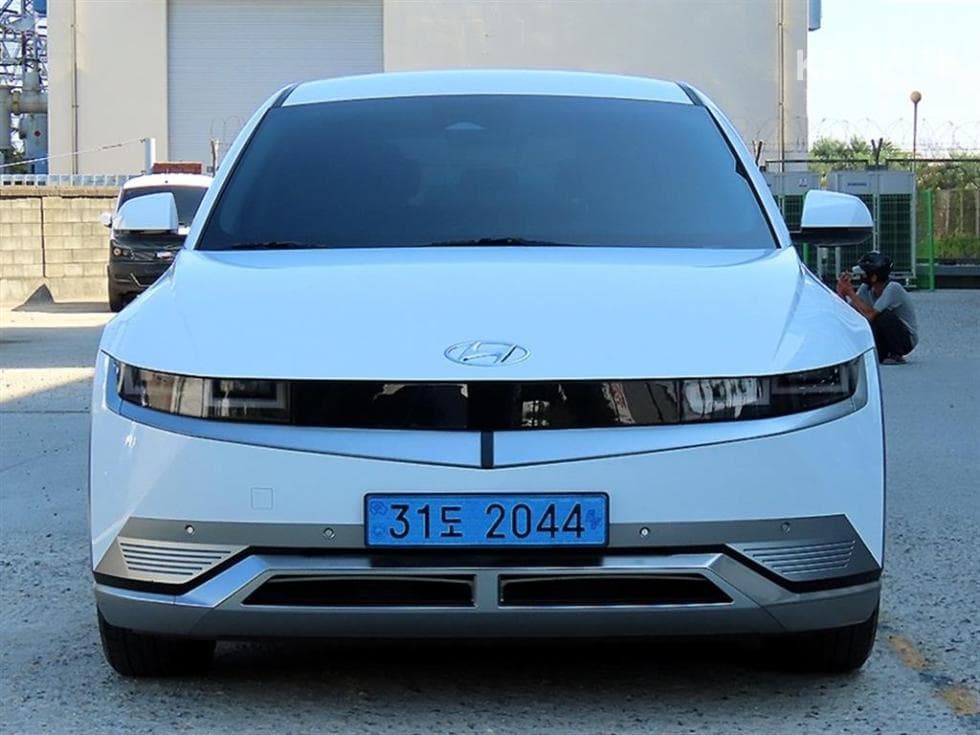 Hyundai IONIQ 5 Long Range Prestige - Image 1