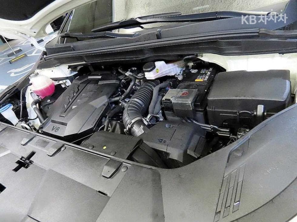 Kia Carnival 4th generationG3.5 GDI 9-seater Noblesse - 19