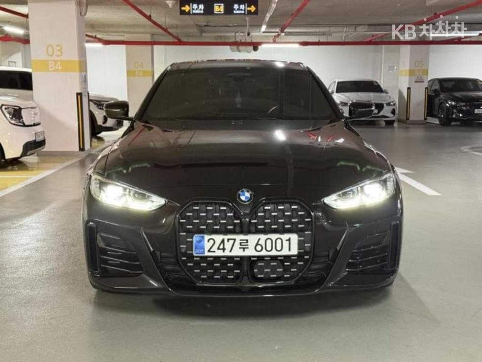 BMW 4시리즈 (G22)420i Gran Coupe M Sport Performance Package - 5