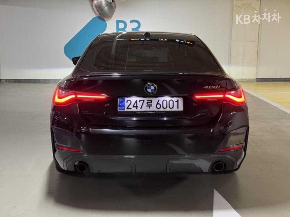 BMW 4시리즈 (G22)420i Gran Coupe M Sport Performance Package - 6