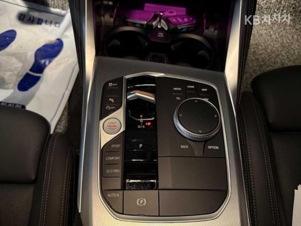 BMW 4시리즈 (G22)420i Gran Coupe M Sport Performance Package - 14