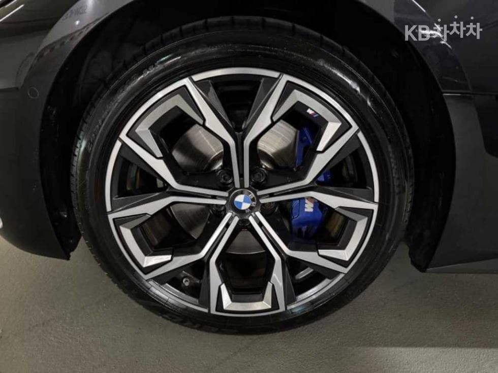 BMW 4시리즈 (G22)420i Gran Coupe M Sport Performance Package - 19