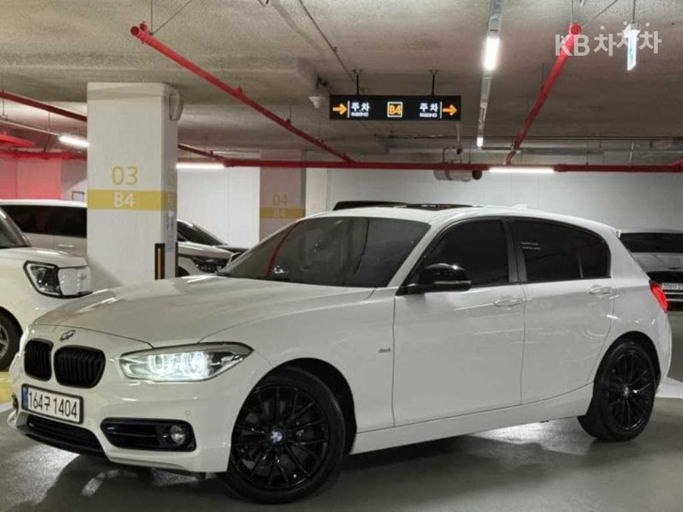 BMW New1시리즈 118d 스포츠 Standard - Image 1