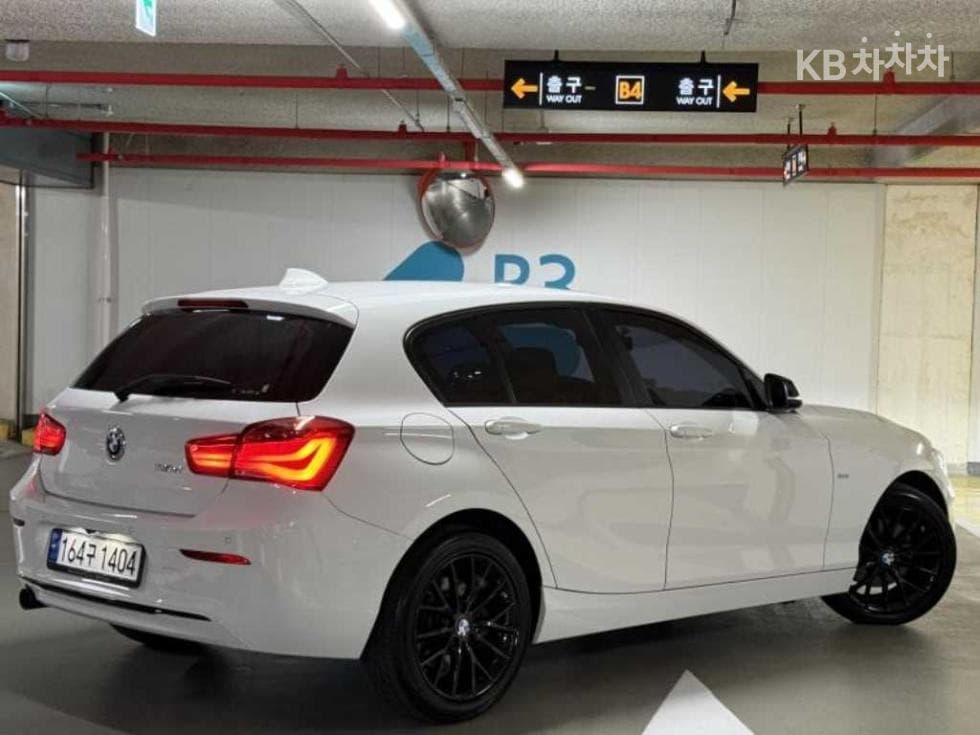 BMW New1시리즈118d 스포츠 Standard - 2